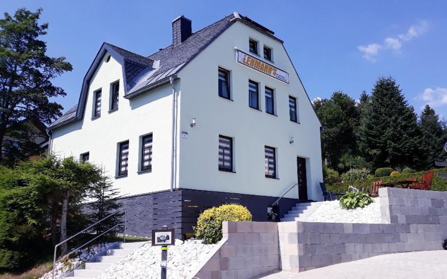 Apartments - Lehmanns Ferienwohnungen Oberwiesenthal Ngoại thất bức ảnh